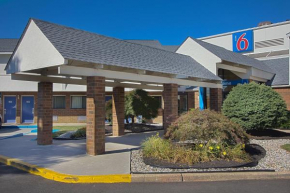 Motel 6-Piscataway, NJ